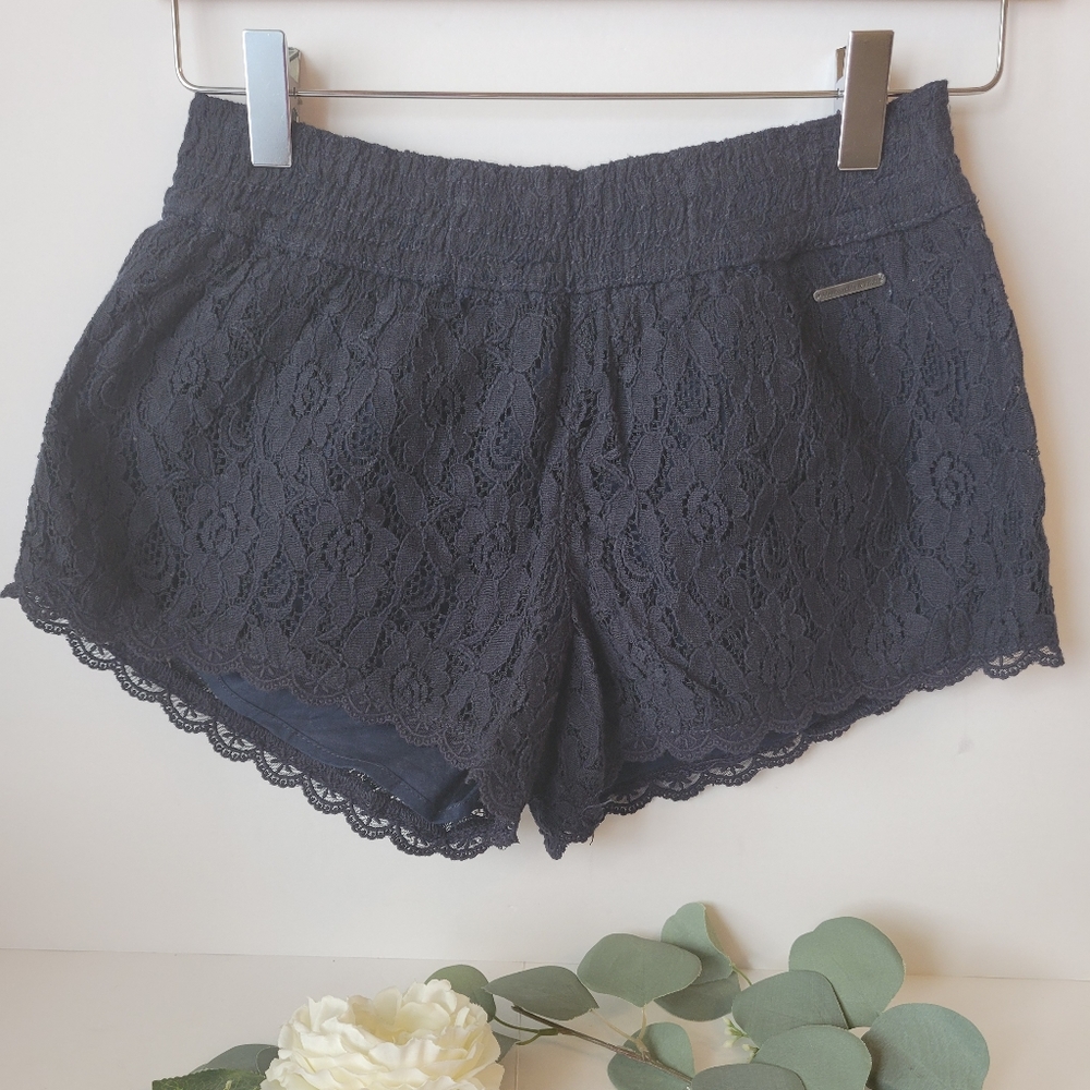 Abercombie & fitch navy blue lace shorts